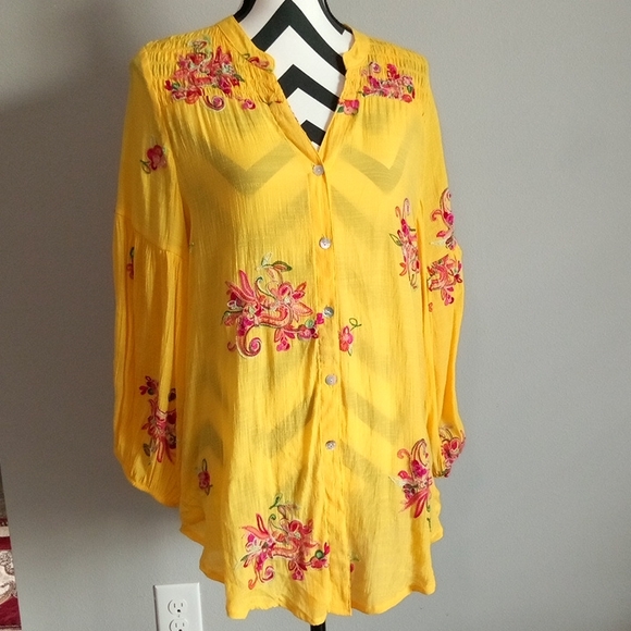 Yellow XL Boho Style Top - Picture 6 of 9
